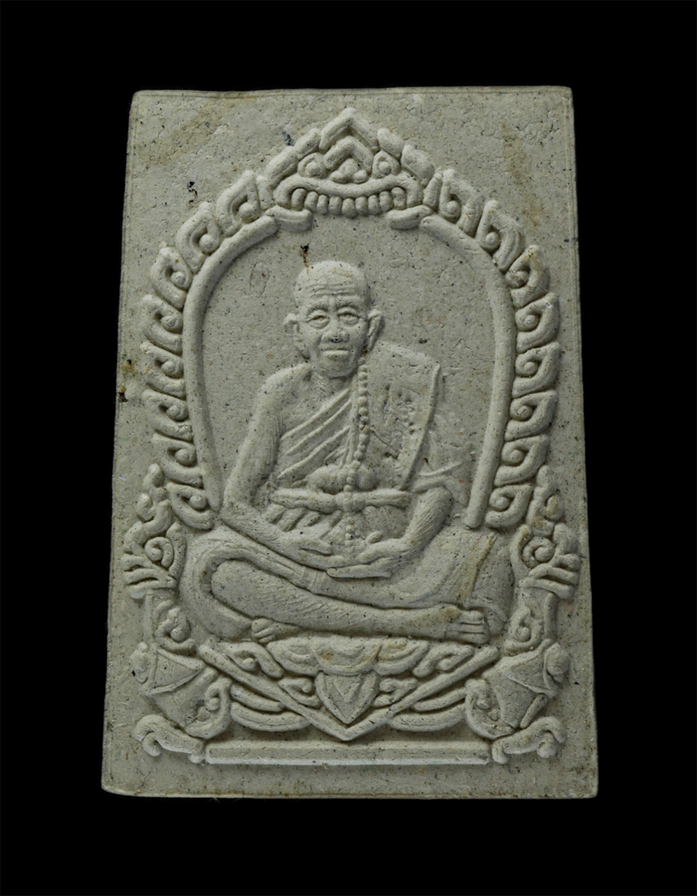 15Jun24 (152)p.jpg - พระผงซุ้มพญานาค หลวงปู่แสน ปสนฺโน วัดบ้านหนองจิก จ.ศรีสะเกษ หมายเลข ๑๔๘๖ อายุวัฒนมงคล ๑๑๐ ปั พ.ศ.2560 เนื้อผงพุทธคุณ ผงว่าน พระสวยมวลสารดี พร้อมกล่องเ [..] | https://kamulet.in.th